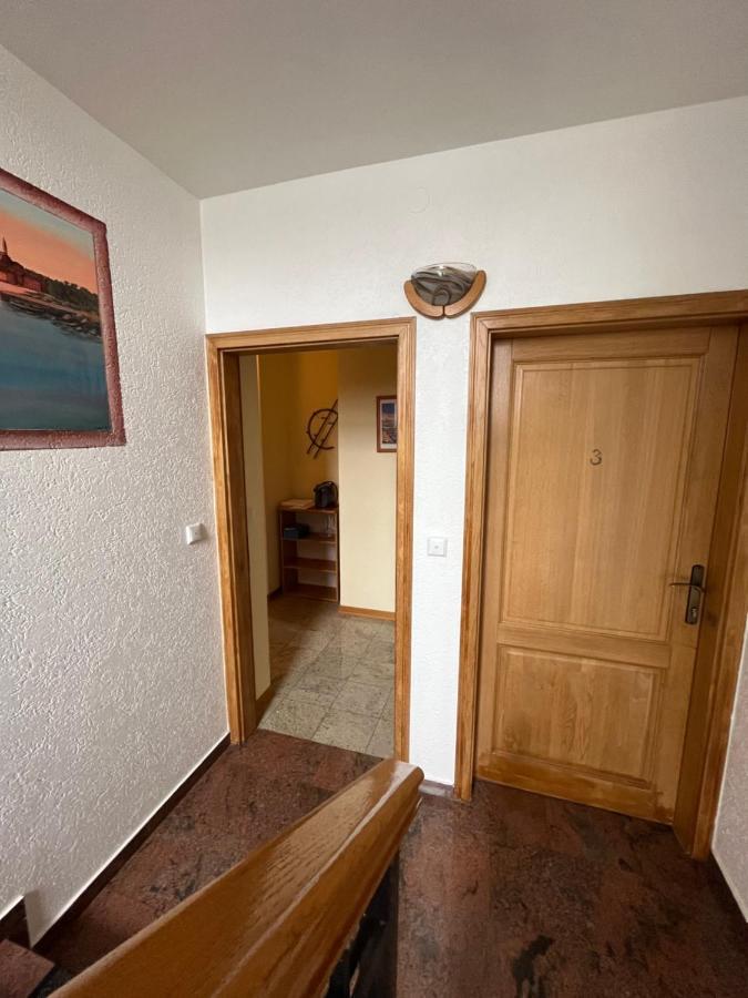 Holiday Apartments Sonne 로비니 외부 사진
